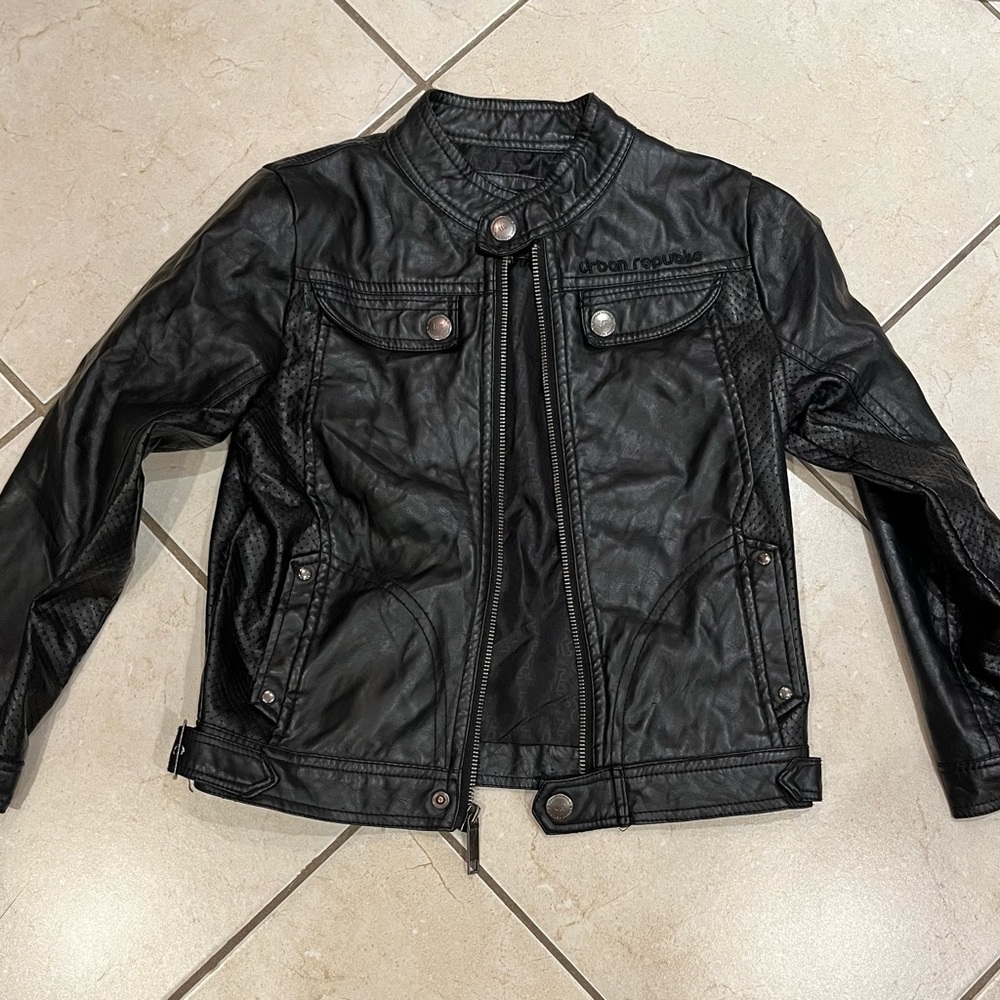 Faux leather boys motorcycle jacket size 5/6